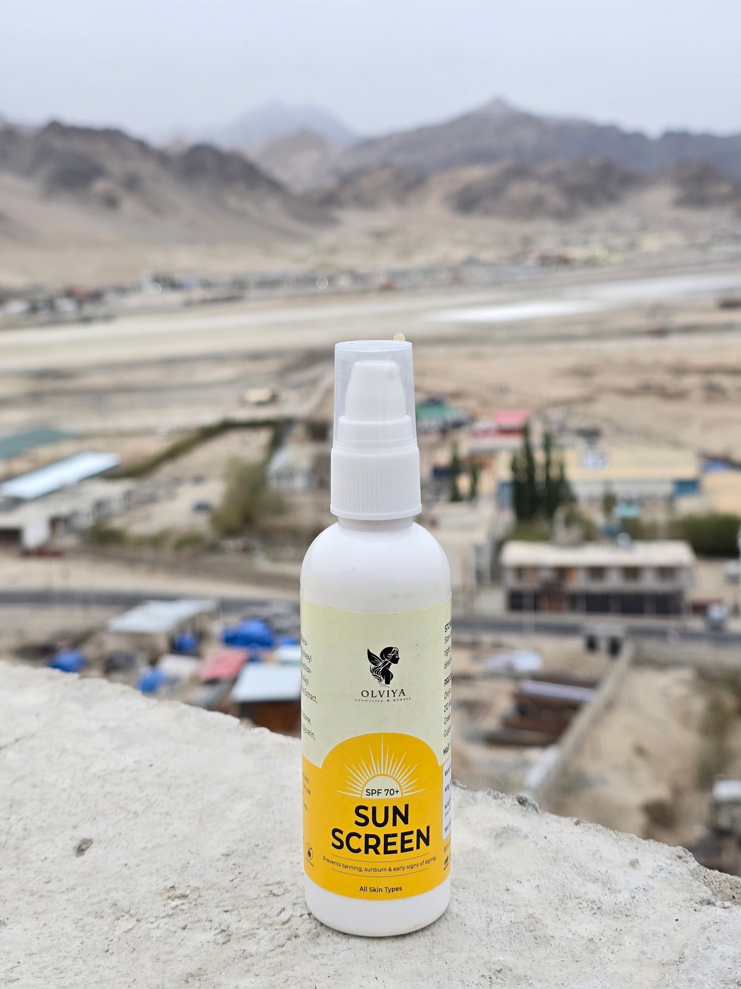 Sunscreen SPF 70+ – Broad Spectrum UV Protection with Zinc Oxide, Titanium Dioxide, Aloe Vera & Niacinamide, Water-Resistant Sunblock for All Skin Types (100ml)